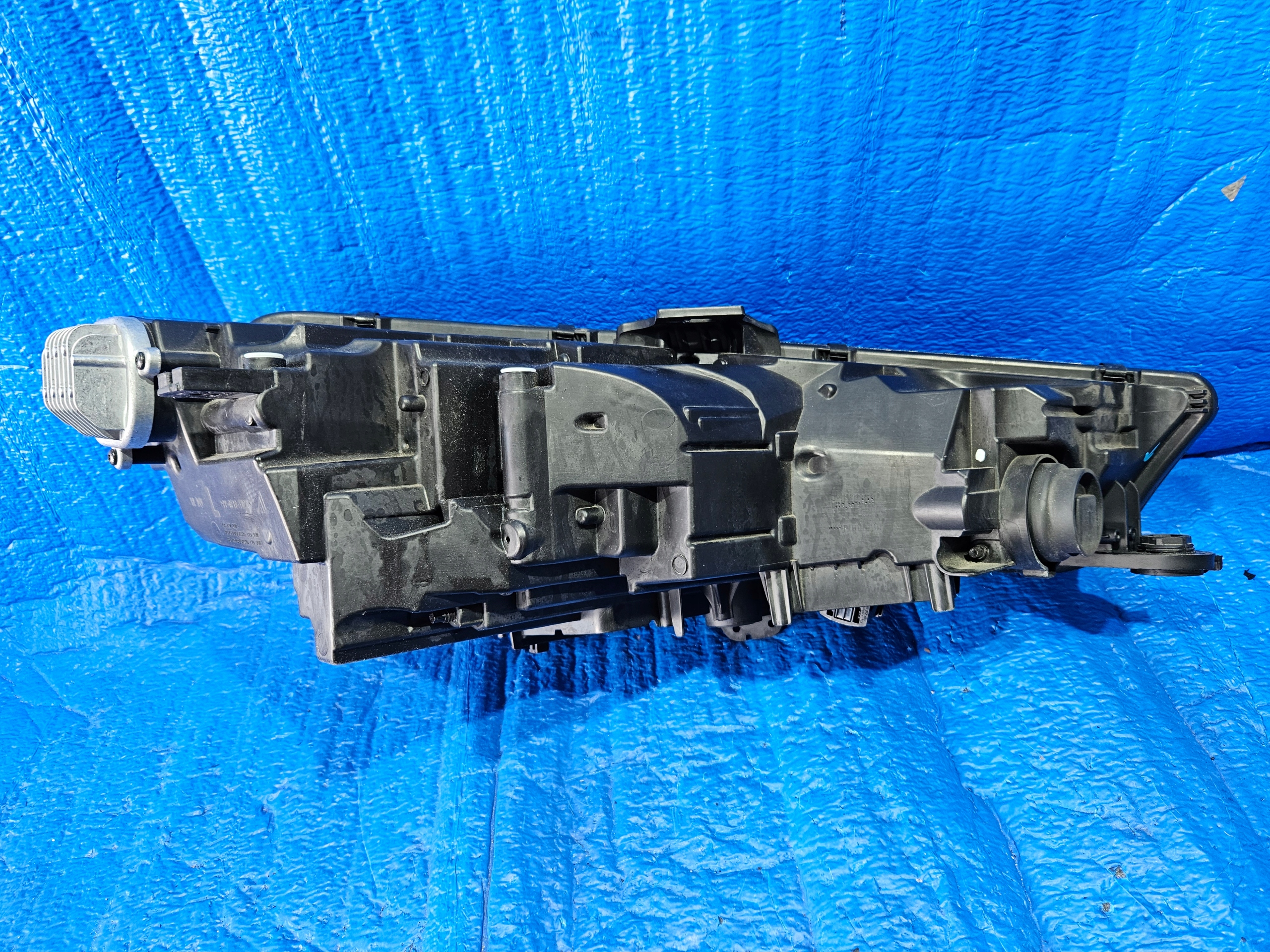 Audi A4 B9 Voll LED Matrix světlomet levý 8w0941035, Auf Lager in der EU — Foto 11 z 15