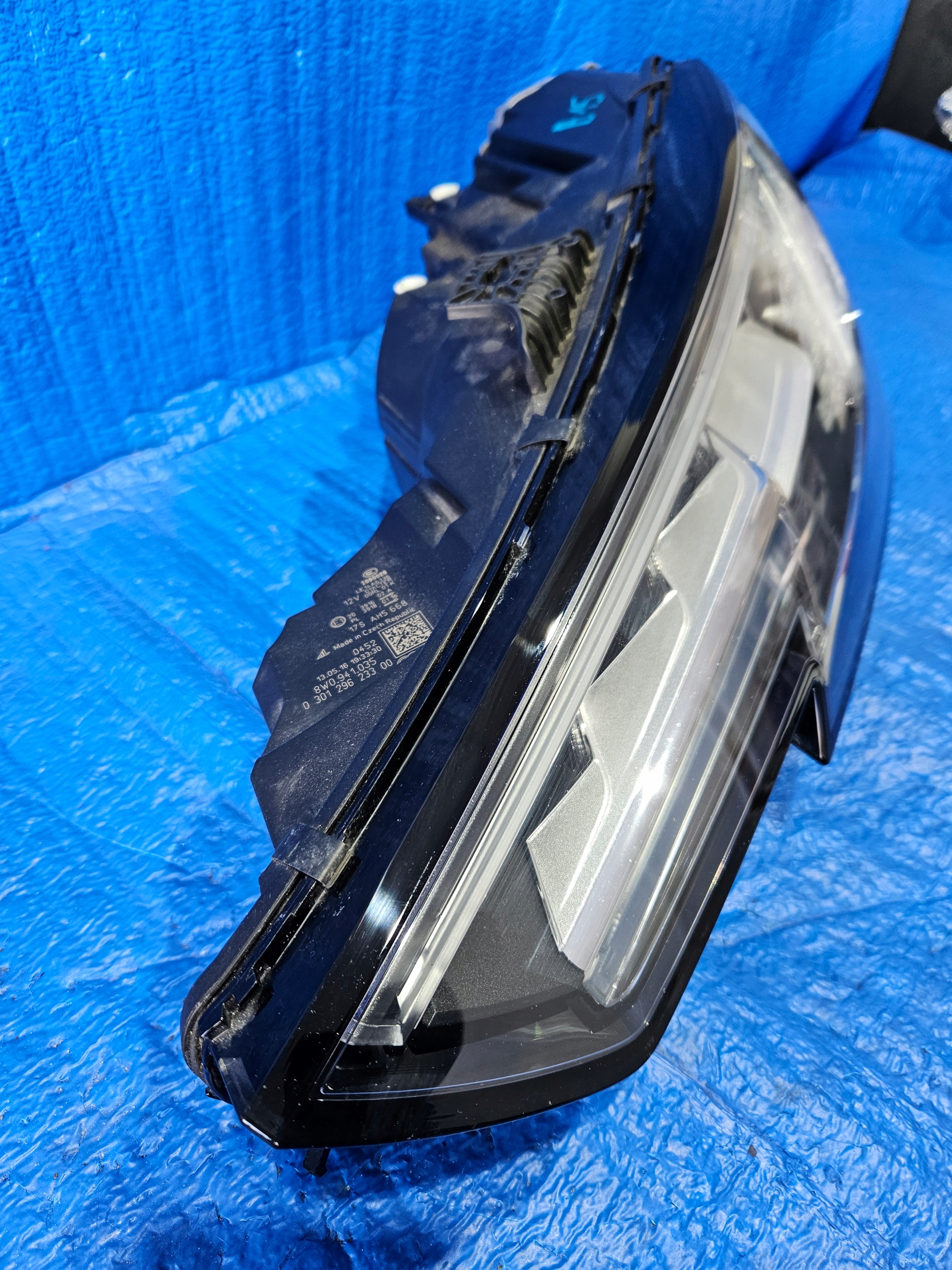 Audi A4 B9 Voll LED Matrix světlomet levý 8w0941035, Auf Lager in der EU — Foto 3 z 15