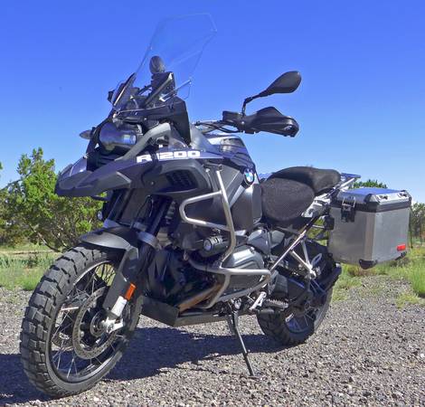 2016 BMW, Import USA — Foto 2 z 5