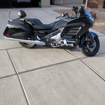 2013 Honda, Import USA — Foto 2 z 12