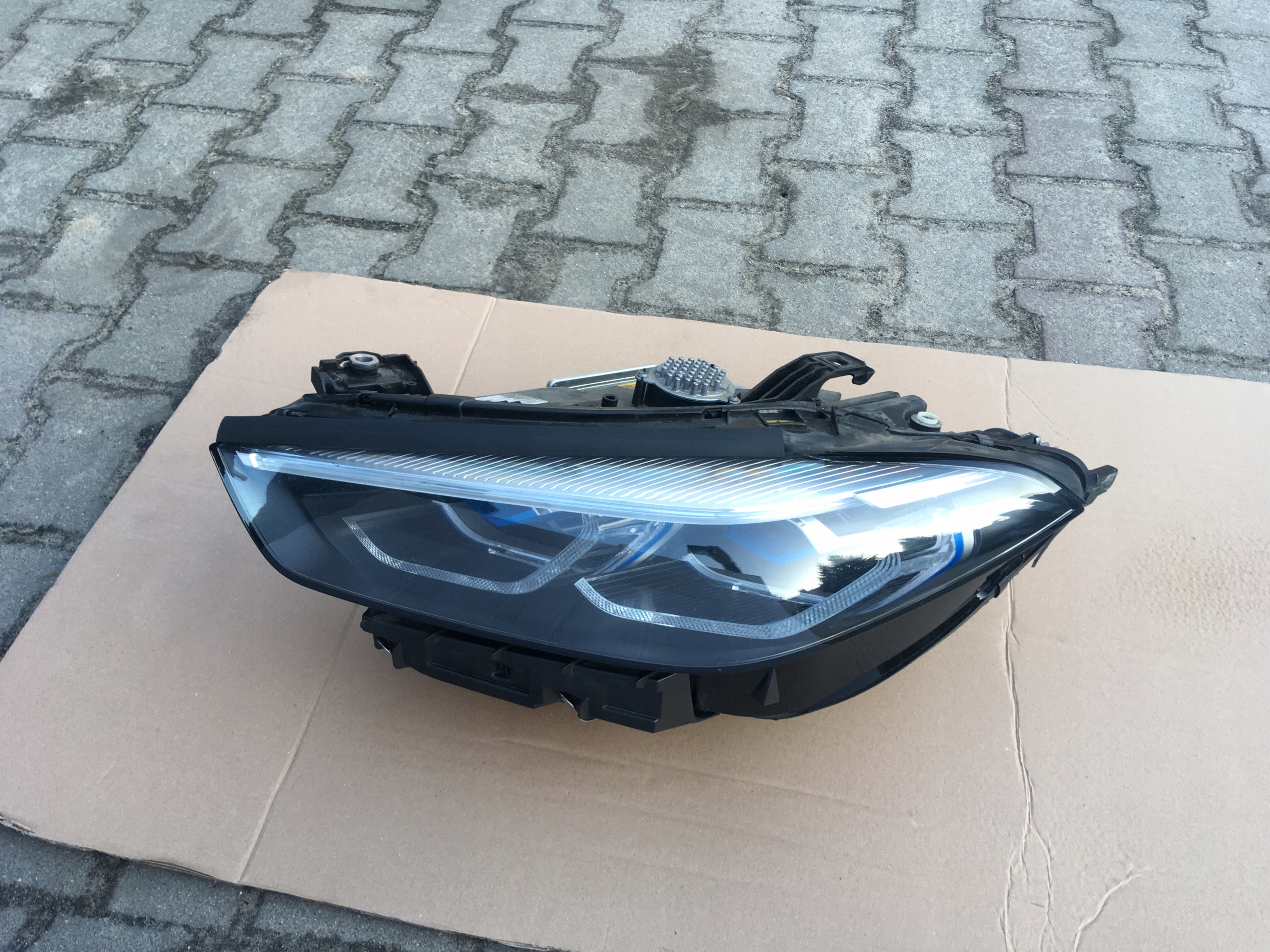 BMW 8 G14 G15 G16 světlomet LASER nárazník blatník kapota USA SAE M8 F91 F92 F93, Auf Lager in der EU — Foto 3 z 9