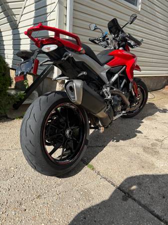 2016 Ducati, Import USA — Foto 2 z 10