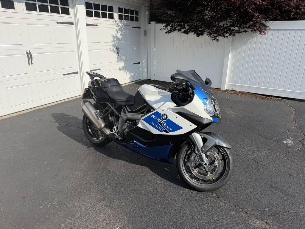 2012 BMW, Import USA — Foto 4 z 12