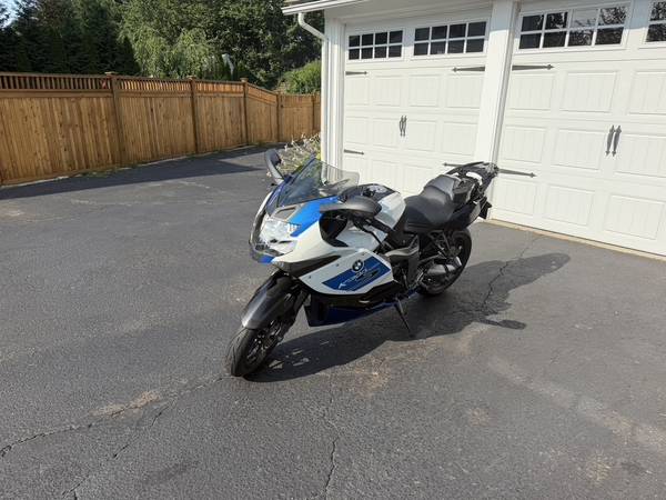 2012 BMW, Import USA — Foto 7 z 12