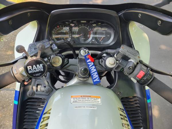 1992 Yamaha, Import USA — Foto 9 z 9