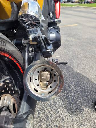 Kawasaki, Import USA — Foto 7 z 10