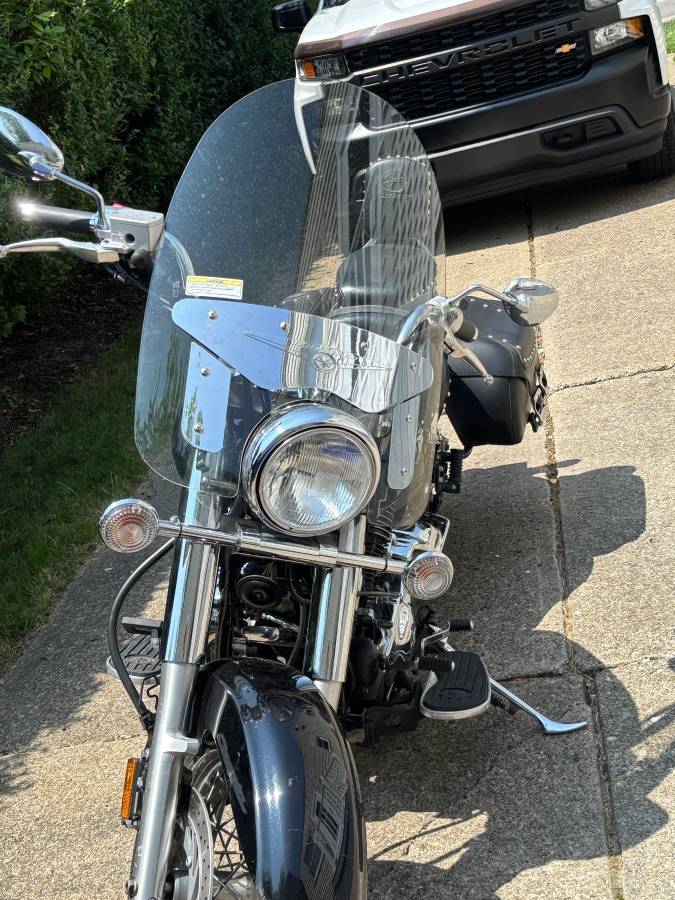 2010 Yamaha, Import USA — Foto 4 z 4