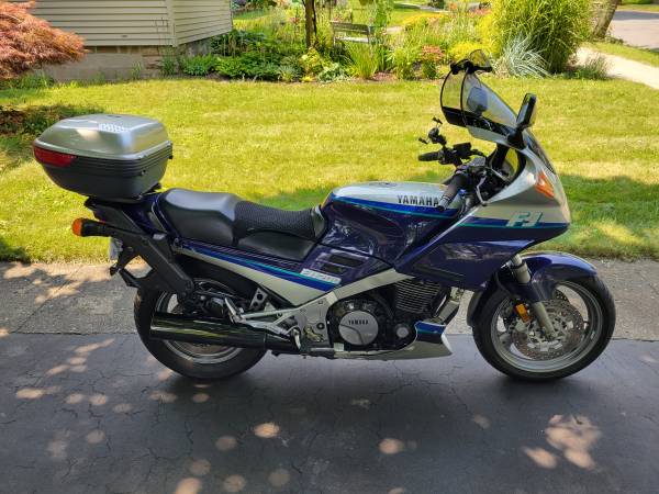 1992 Yamaha, Import USA — Foto 3 z 9