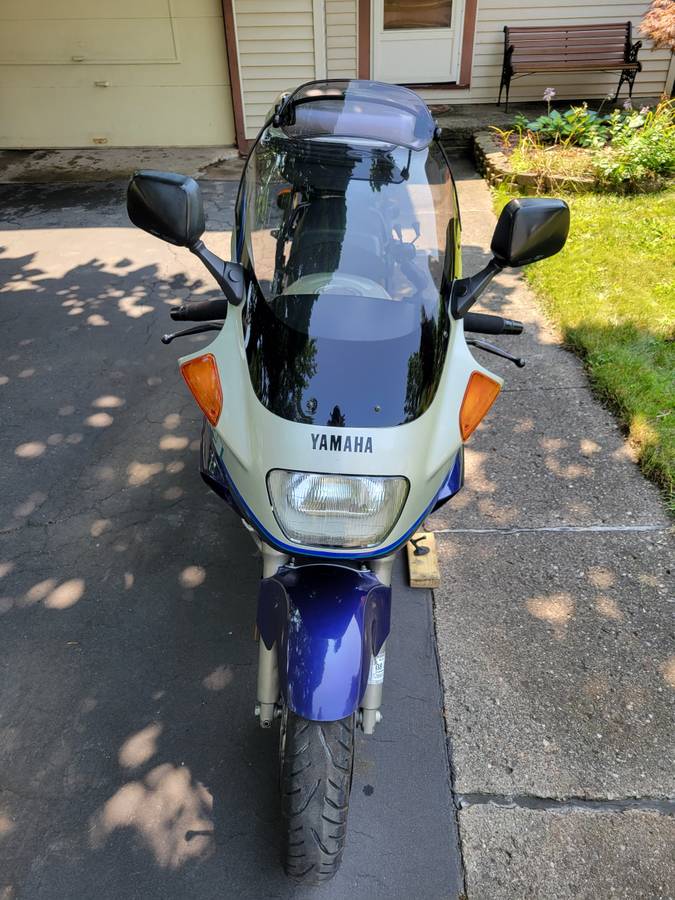 1992 Yamaha, Import USA — Foto 7 z 9