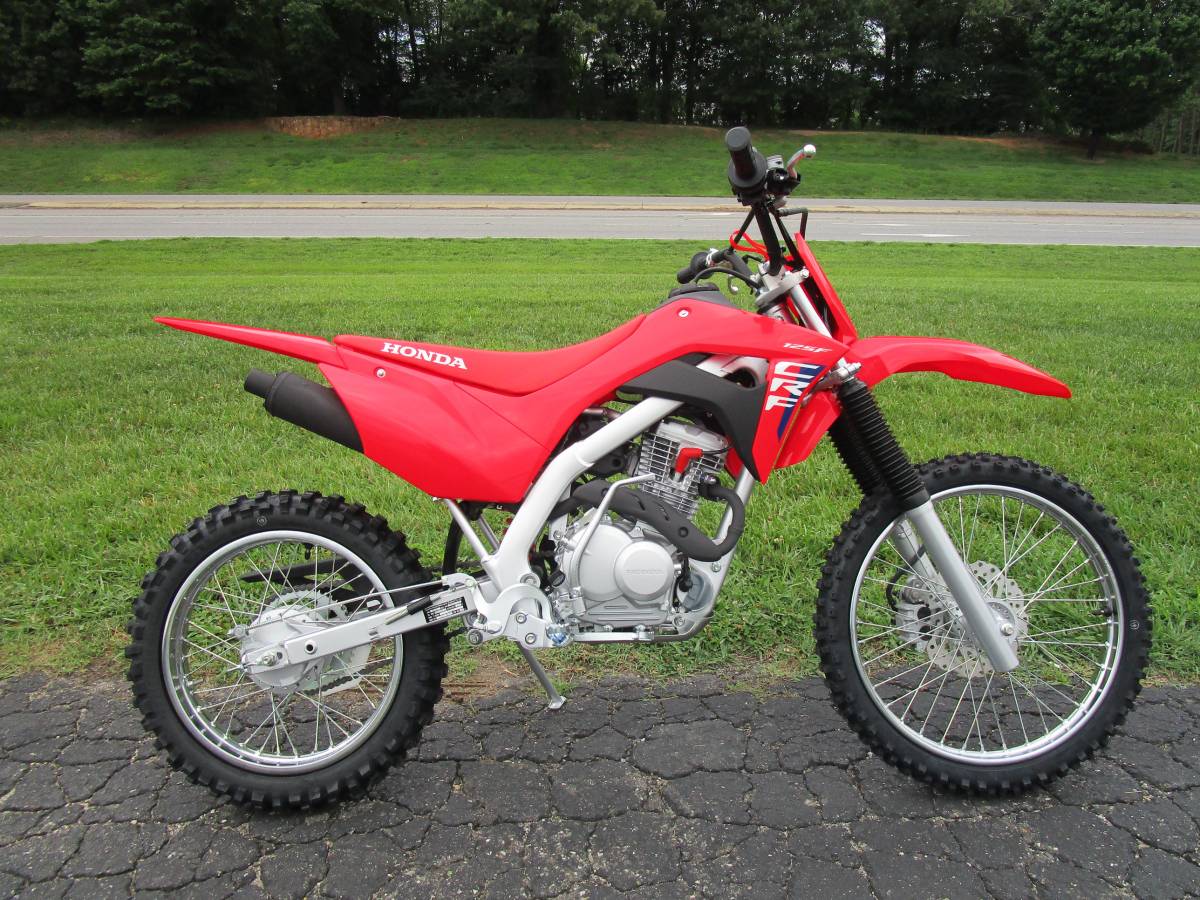 2027 Honda, Import USA — Foto 1