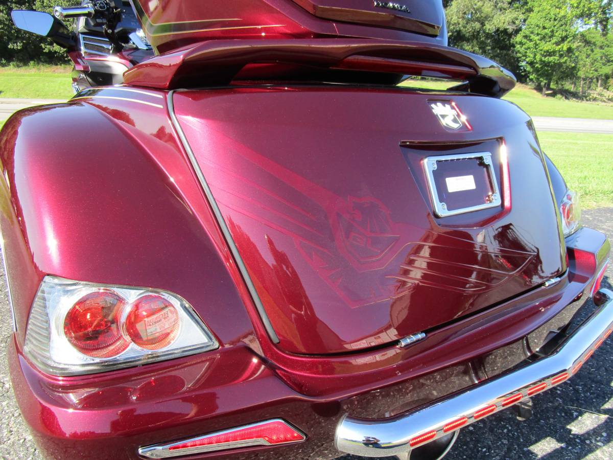2025 Honda, Import USA — Foto 11 z 12