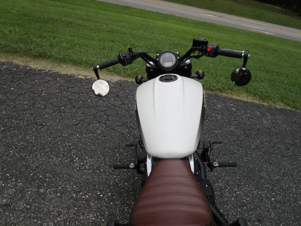 2020 Indian, Import USA — Foto 9 z 12