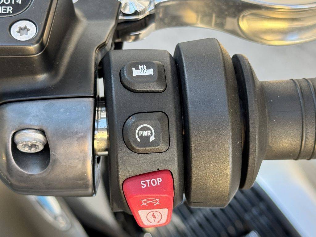 2022 BMW, Import USA — Foto 8 z 12