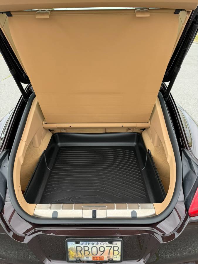 2013 Porsche, Import Kanada — Foto 11 z 12