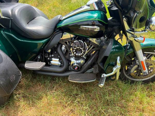 2016 Harley-Davidson, Import USA — Foto 2 z 11