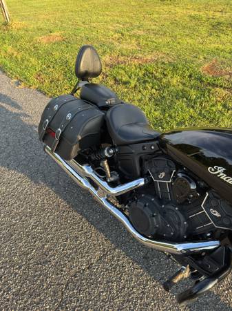 2017 Indian, Import USA — Foto 4 z 9