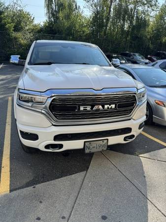 2019 Dodge, Import Kanada — Foto 1