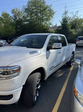 2019 Dodge, Import Kanada — Foto 5 z 12