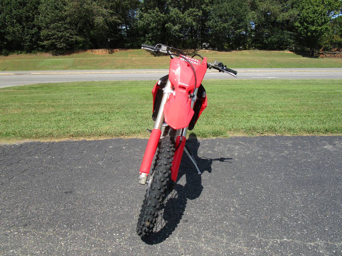 2022 Honda, Import USA — Foto 5 z 10