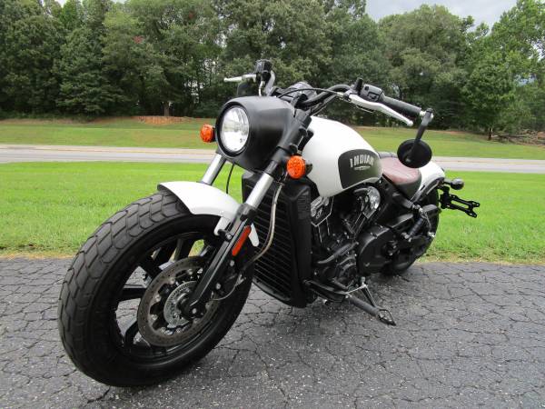 2020 Indian, Import USA — Foto 4 z 12