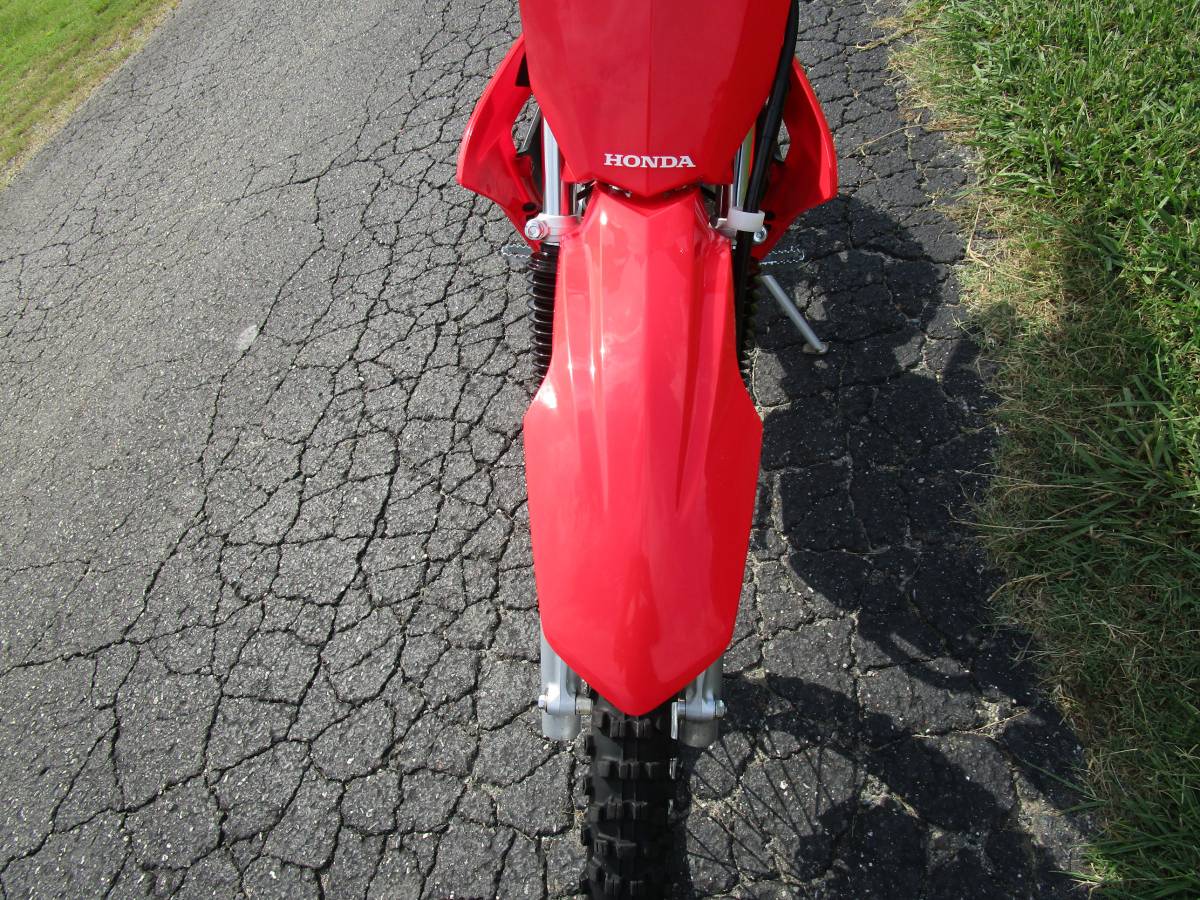 2025 Honda, Import USA — Foto 7 z 11