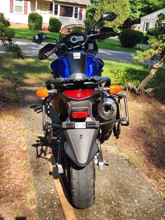 2013 Suzuki, Import USA — Foto 6 z 9
