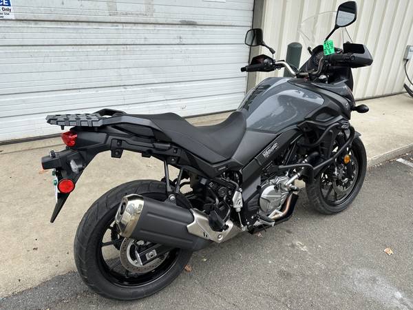 2020 Suzuki, Import USA — Foto 7 z 12