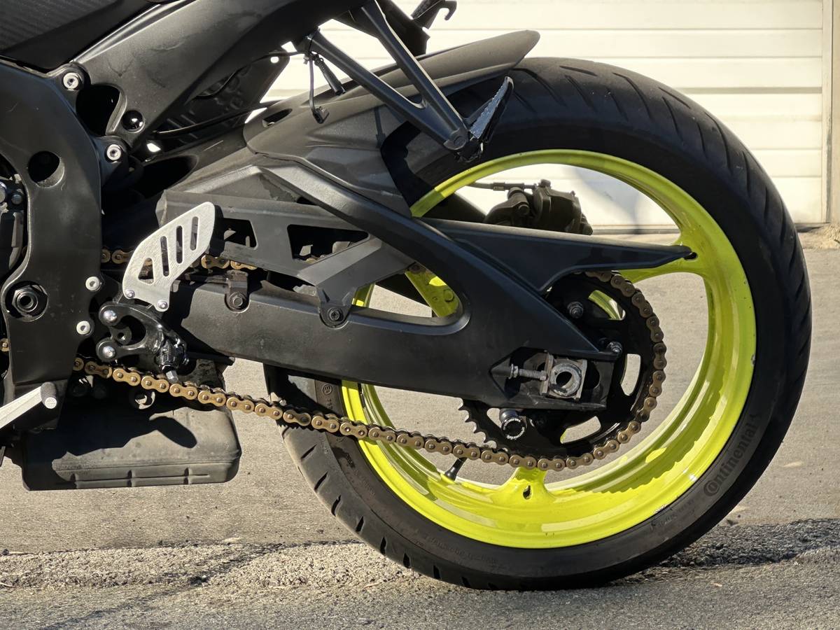 2011 Suzuki, Import USA — Foto 12 z 12