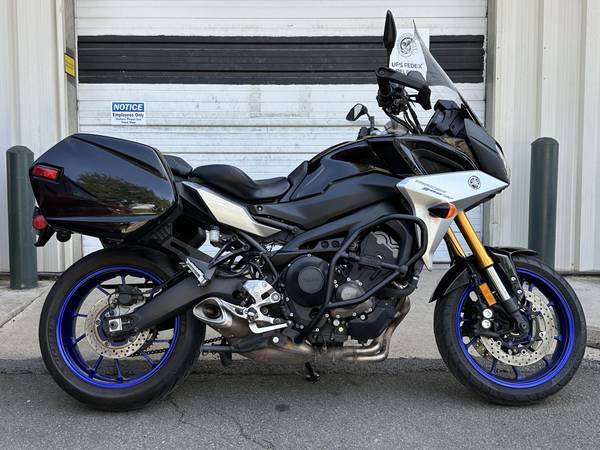 2019 Yamaha, Import USA — Foto 1 | AMECAR 2019 Yamaha, Import USA — Foto 1