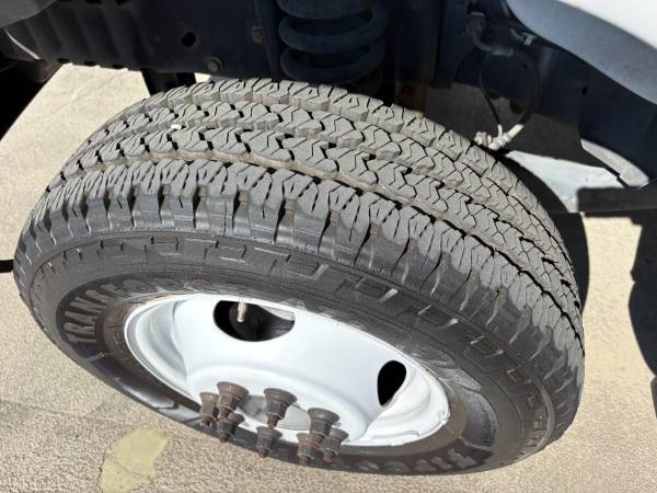 2019 Ford, Import Kanada — Foto 12 z 12