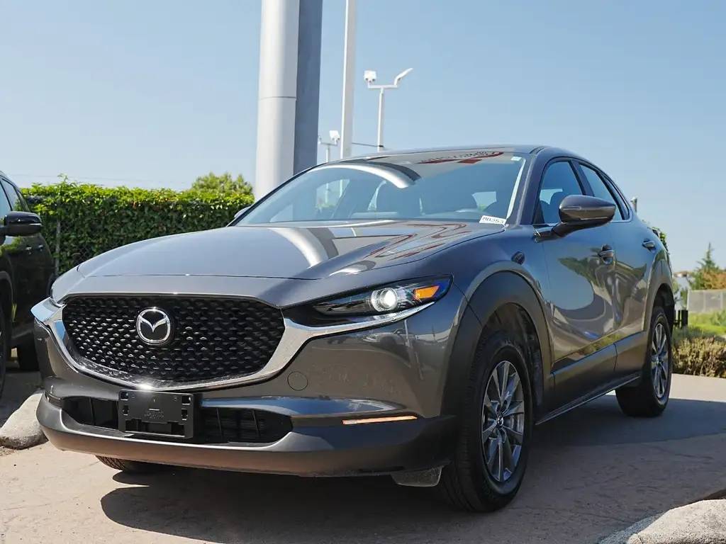 2025 Mazda, Import Kanada — Foto 5 z 12