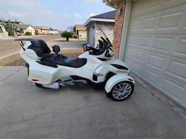2017 Can-Am, Import USA — Foto 1 | AMECAR 2017 Can-Am, Import USA — Foto 1