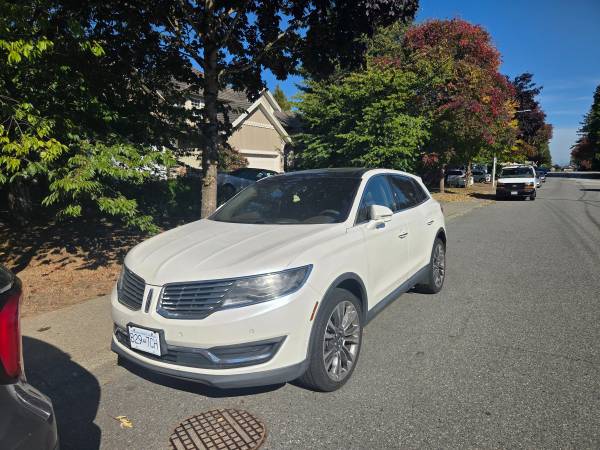 2016 Lincoln, Import Kanada — Foto 1 z 4 2016 Lincoln, Import Kanada — Foto 1 z 4