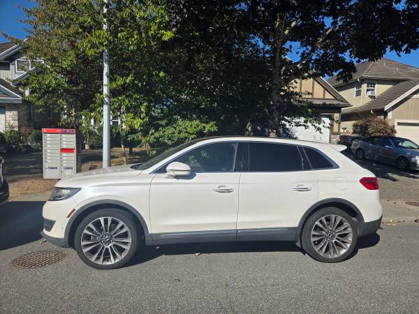 2016 Lincoln, Import Kanada — Foto 3 z 4