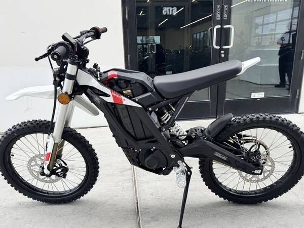 2026, Import USA — Foto 4 z 12