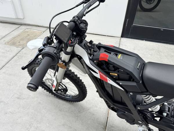 2026, Import USA — Foto 5 z 12