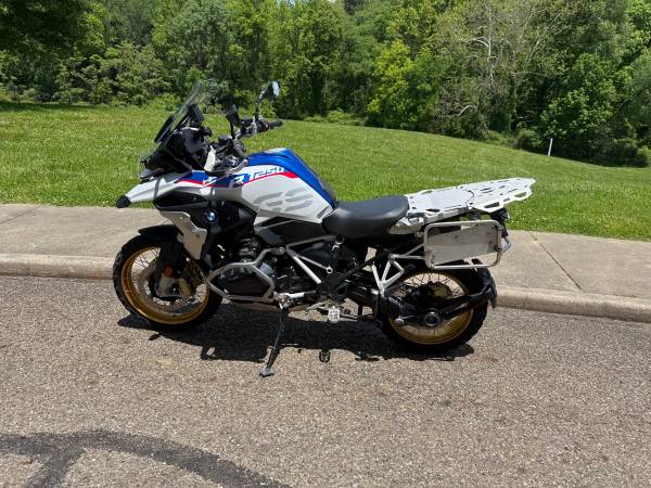 2019 BMW, Import USA — Foto 1