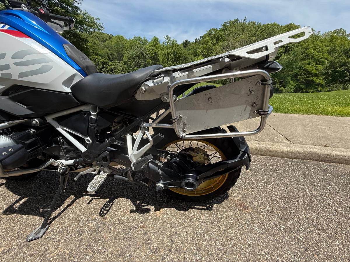 2019 BMW, Import USA — Foto 6 z 10