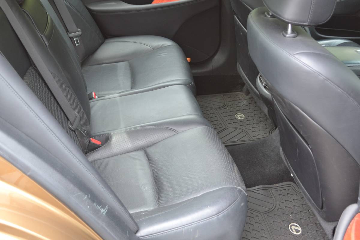 Lexus, Import Kanada — Foto 12 z 12