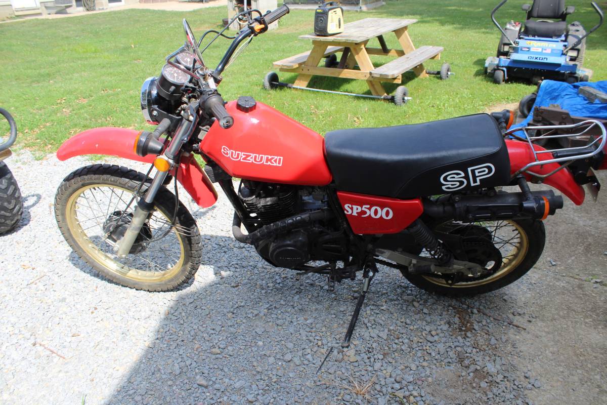1983 Suzuki, Import USA — Foto 3 z 7