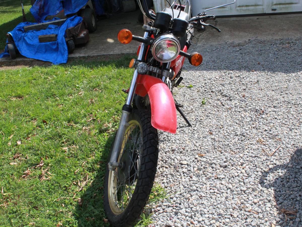 1983 Suzuki, Import USA — Foto 5 z 7