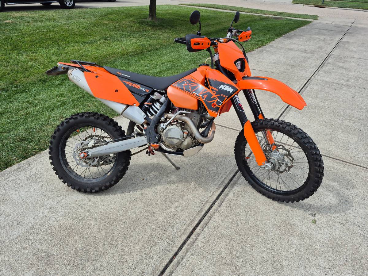 2007 KTM, Import USA — Foto 2 z 3