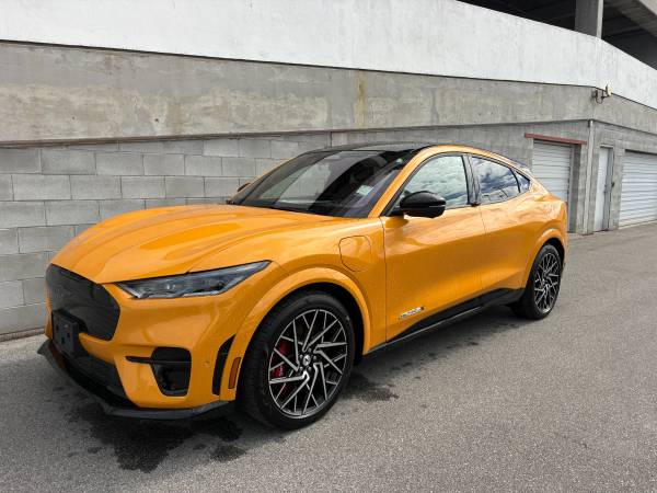 2022 Ford, Import Kanada — Foto 1
