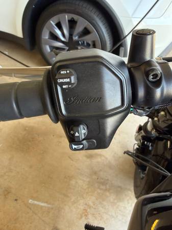 2025 Indian, Import USA — Foto 5 z 9