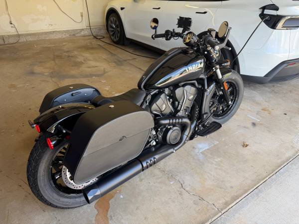 2025 Indian, Import USA — Foto 7 z 9
