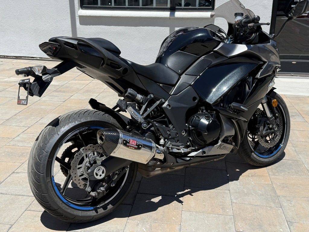 2017 Kawasaki, Import USA — Foto 3 z 10