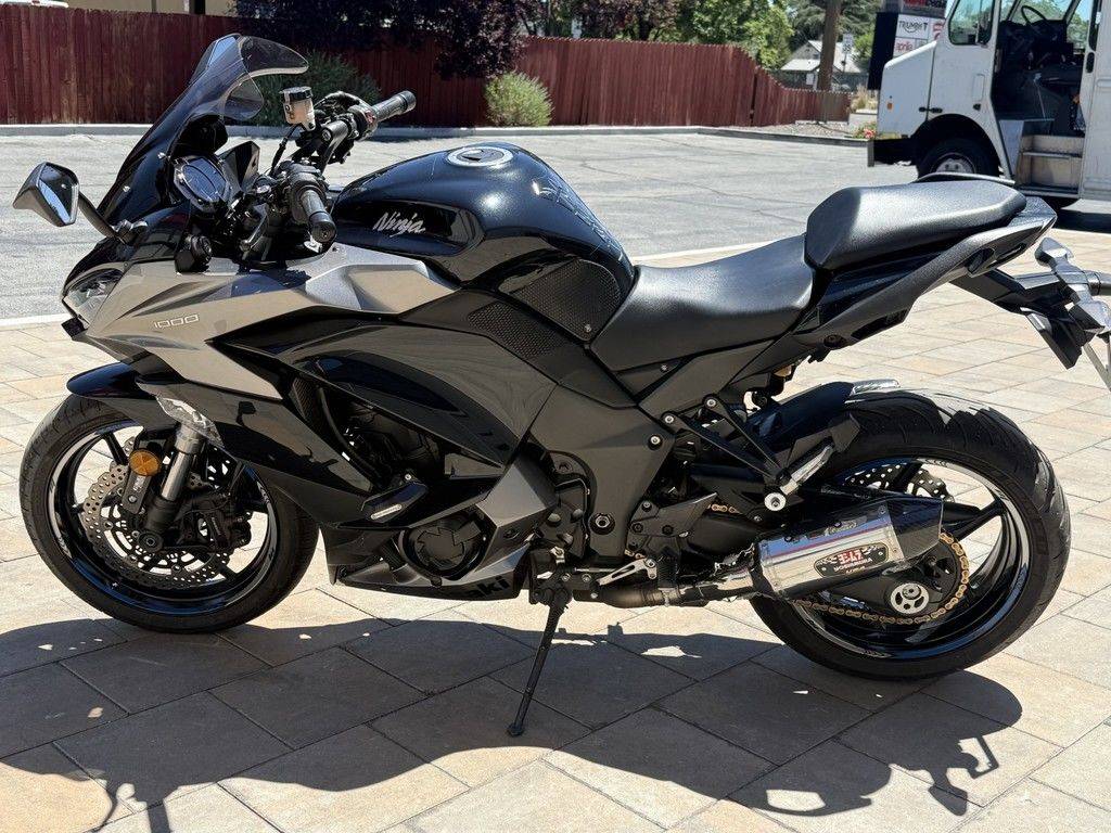 2017 Kawasaki, Import USA — Foto 6 z 10