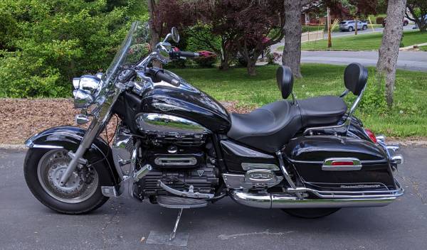 2009 Triumph, Import USA — Foto 2 z 10