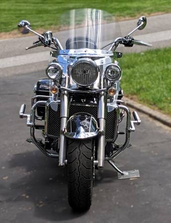 2009 Triumph, Import USA — Foto 4 z 10