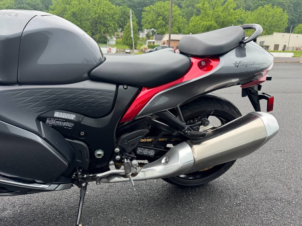 2023 Suzuki, Import USA — Foto 11 z 12